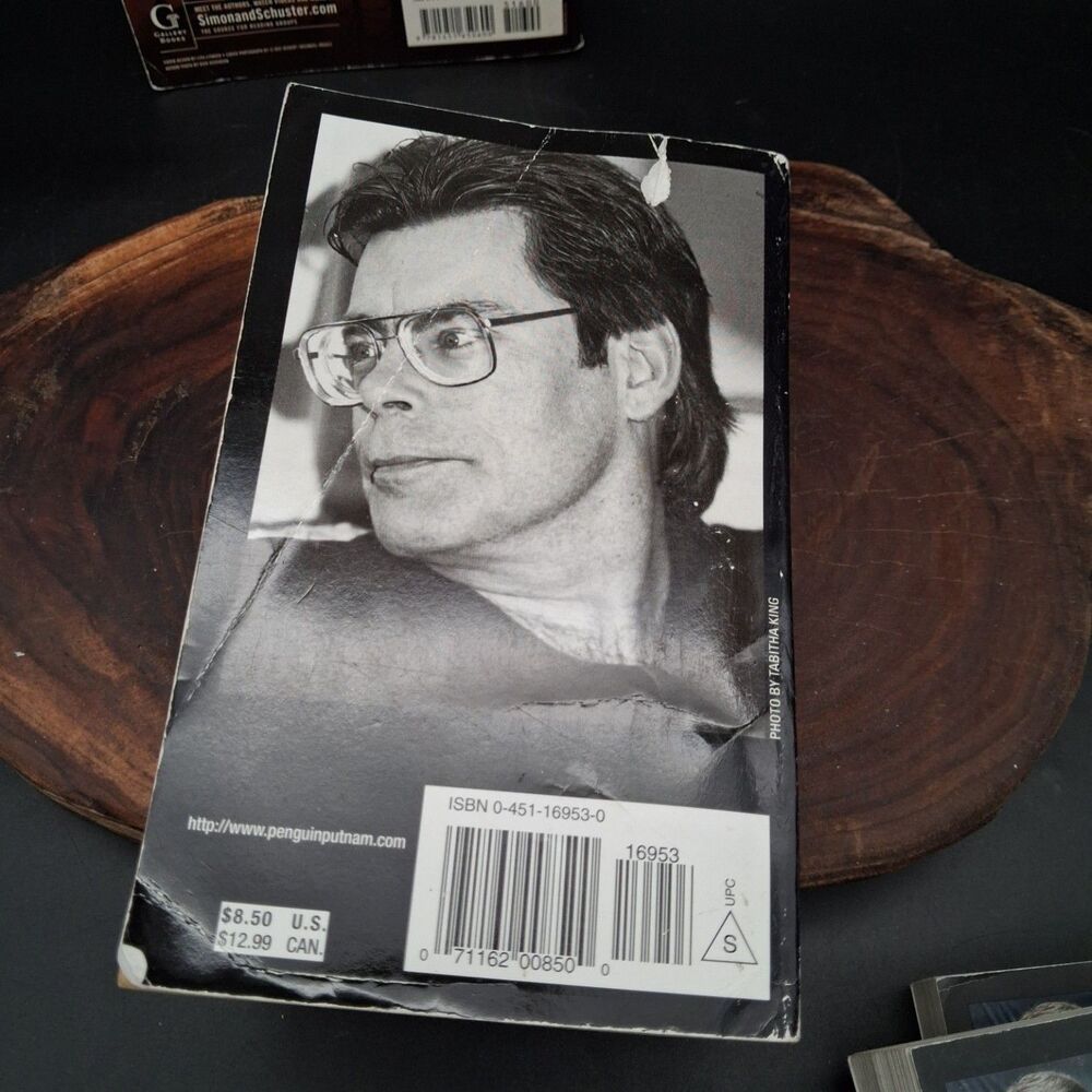 Stephen King Paperback Book Lot 4 The Stand End of Watch Full Dark No Stars Tom - Picture 7 of 12